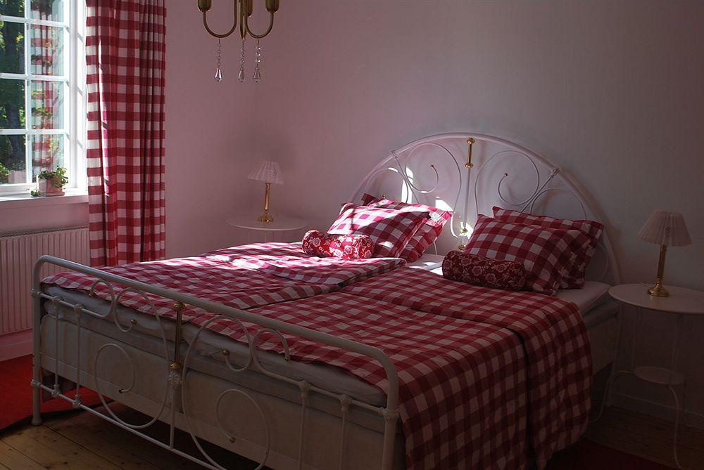 Hem Till Garden Boutique Hotel Вестерос Екстер'єр фото