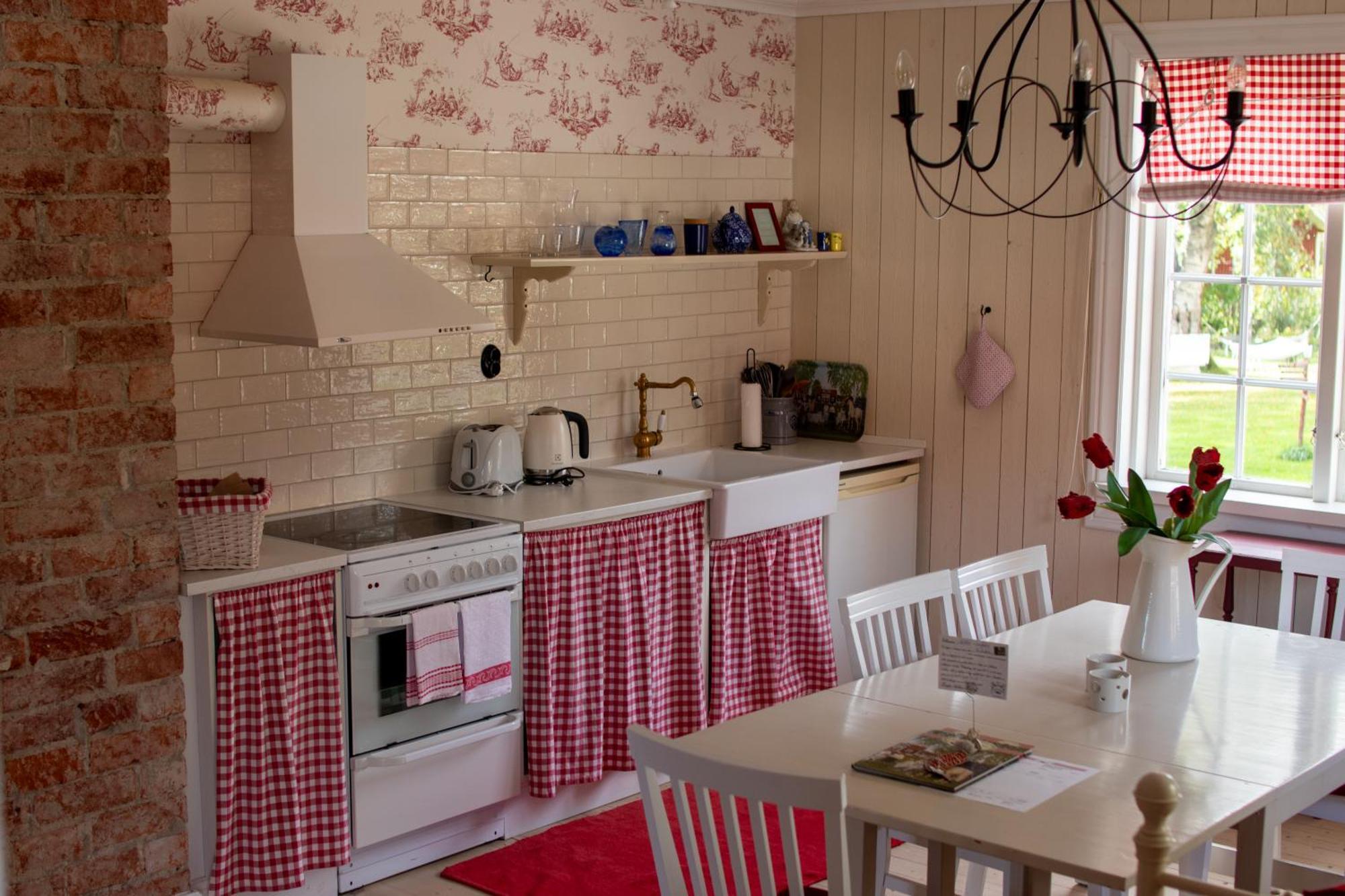Hem Till Garden Boutique Hotel Вестерос Екстер'єр фото